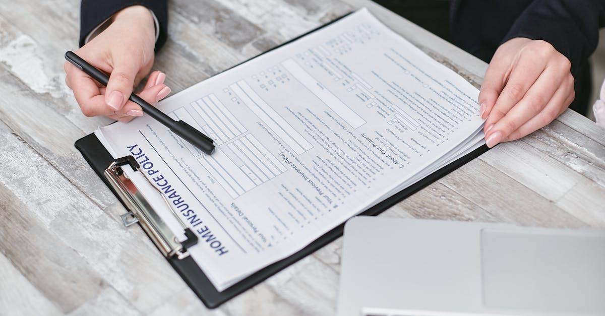 Jak zabezpieczyć mieszkanie przed zalaniem: 12 sprawdzonych sposobów i praktyczna checklista