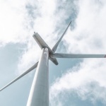Ekologiczne źródła energii — realne korzyści i ograniczenia: przegląd technologii, kosztów i wpływu na środowisko