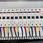Domowy system zarządzania energią (HEMS) – korzyści, oszczędności i inteligentny dom w praktyce